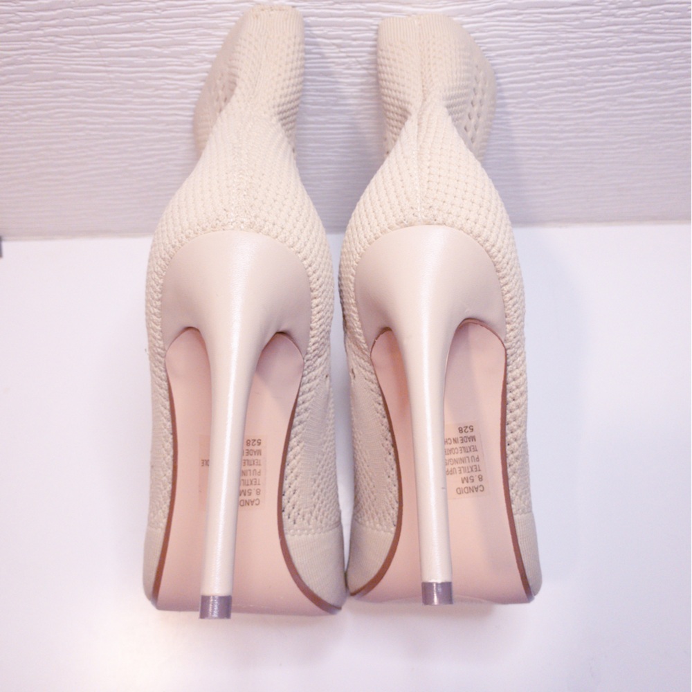 Steve Madden Candid Peep-Toe Knit Ankle Booties in Cream Nude Size 8.5 nwot - Picture 11 of 17